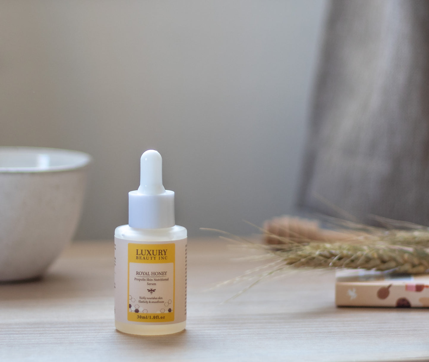 Luxury Beauty Inc Natural Propolis & Royal Honey Anti-Aging Face Serum with Royal Jelly Extract for Acne Treatment, Dark Spot Reduction, and Moisturizing - Nutritional Skincare for Soft, Soothed Skin